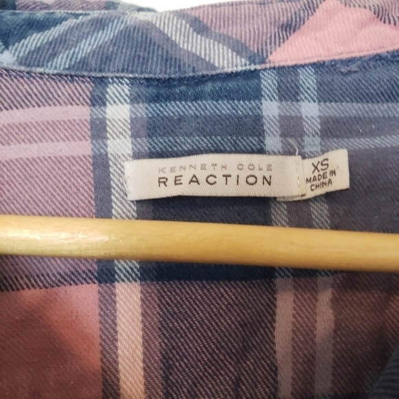 🪴bogo FREE🪴 Kenneth Cole Plaid XS - Picture 3 of 4